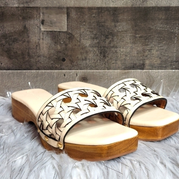 Host Post 🎉 New Tory Burch BASKET-WEAVE CLOG - Picture 2 of 13